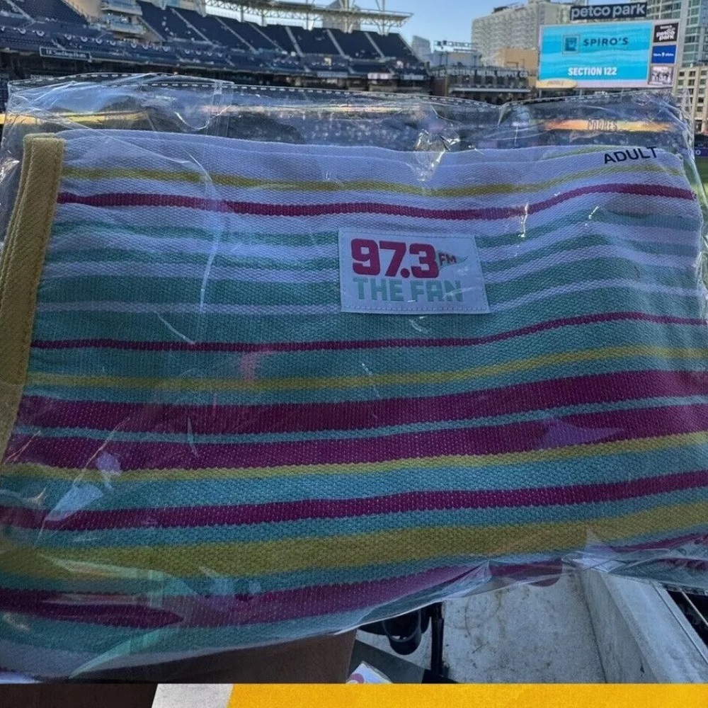 Padres poncho new ⭐️